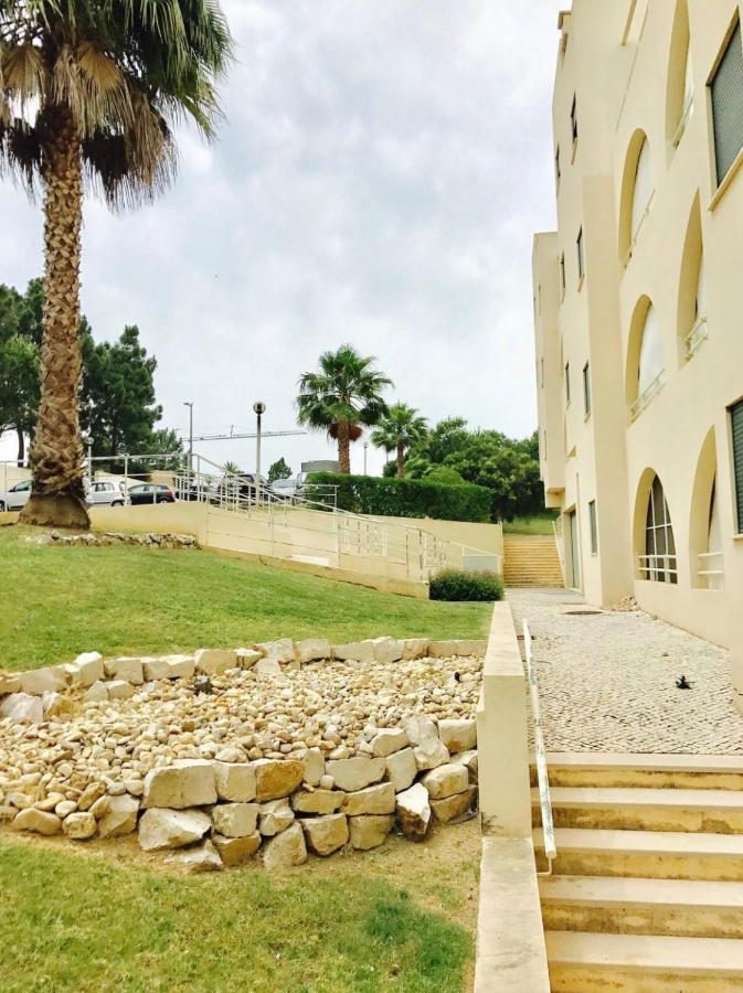 Cosy In Salgados Walking Distance To The Beach Apartament *